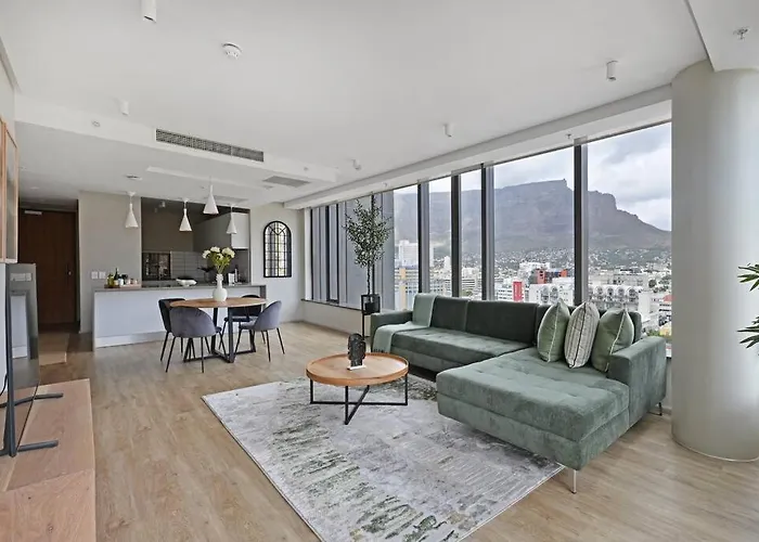 Sara - Modern City Centre Apt - Views!