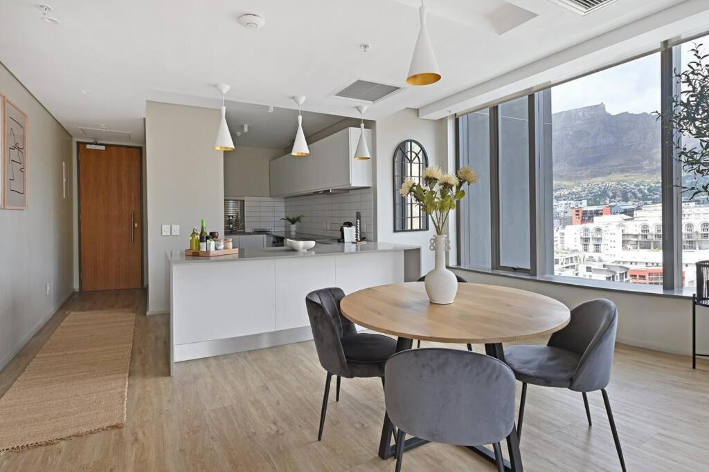 Appartement Sara - Modern Centre - Views! *