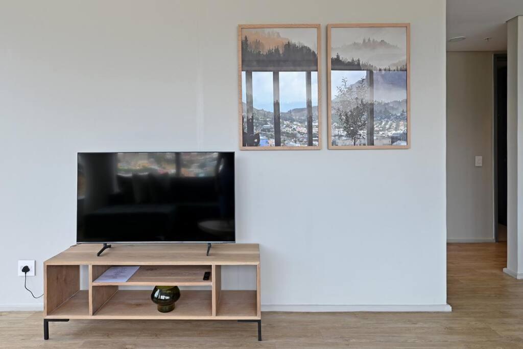 Appartement Sara - Modern Centre - Views!