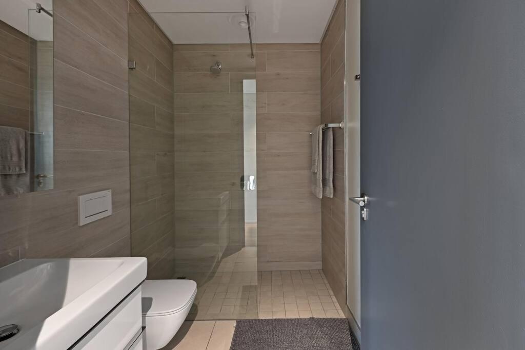 Appartement Sara - Modern Centre - Views! Le Cap